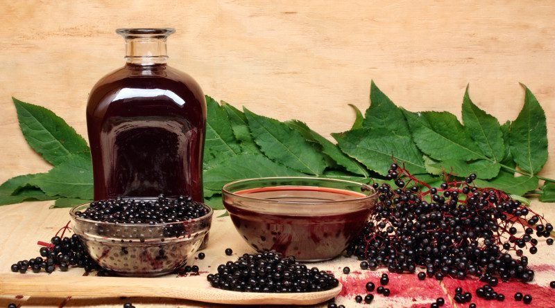 Bezinkový likér ala Mamavis